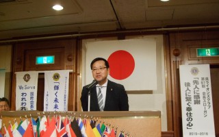今日から呉ライオンズクラブの会員になられた、雉鳥芳章氏の入会式が行われました。